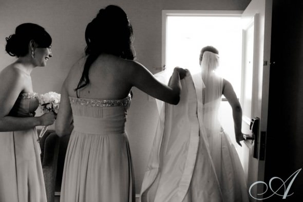 lisa_scott_boston_wedding- bride ready to meet her groom at boston hyatt regency downtown
