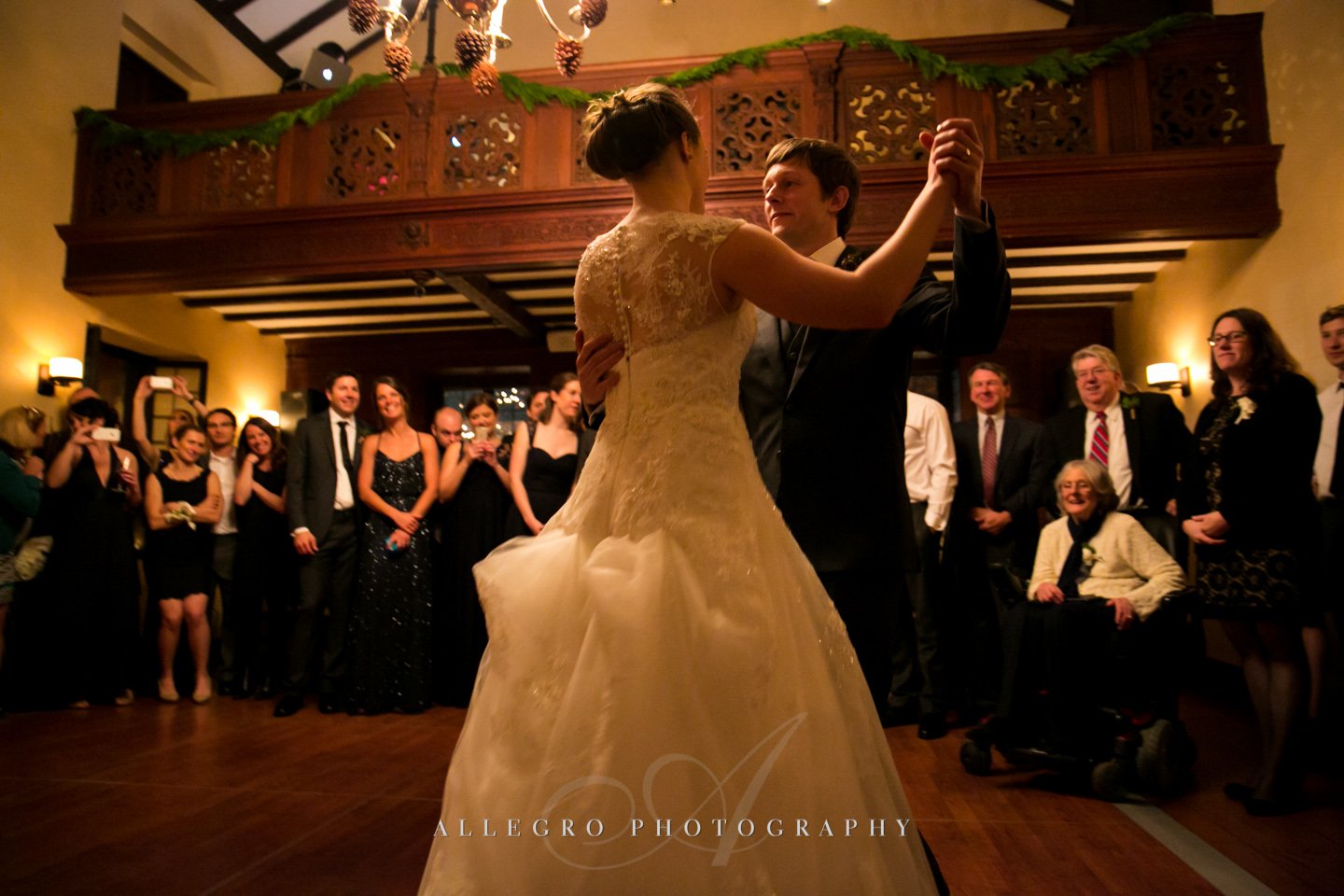 first dance - photo by allegro photography