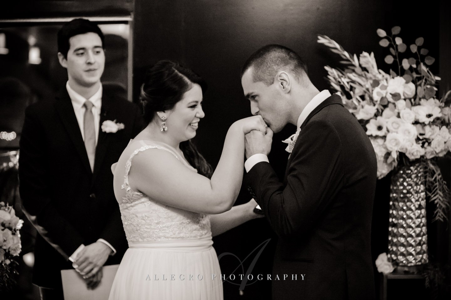 romance - photo by Allegro Photography