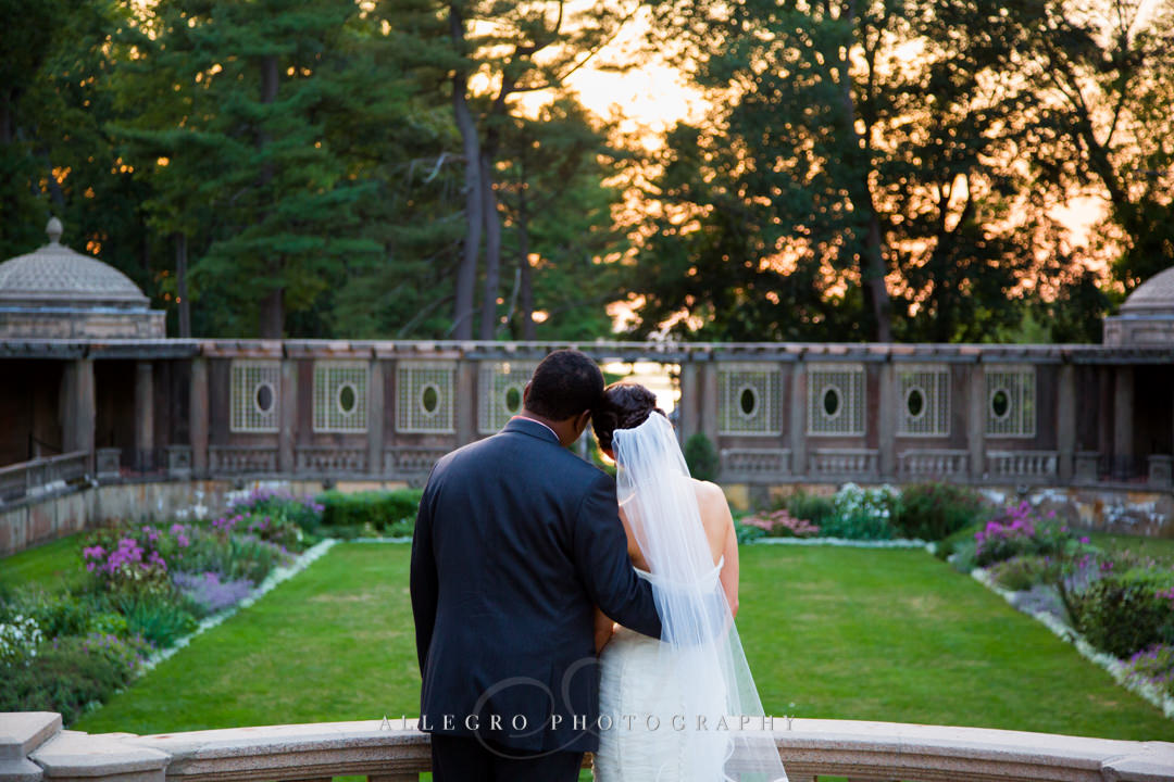 gorgeous garden wedding boston - photo by allegro photography