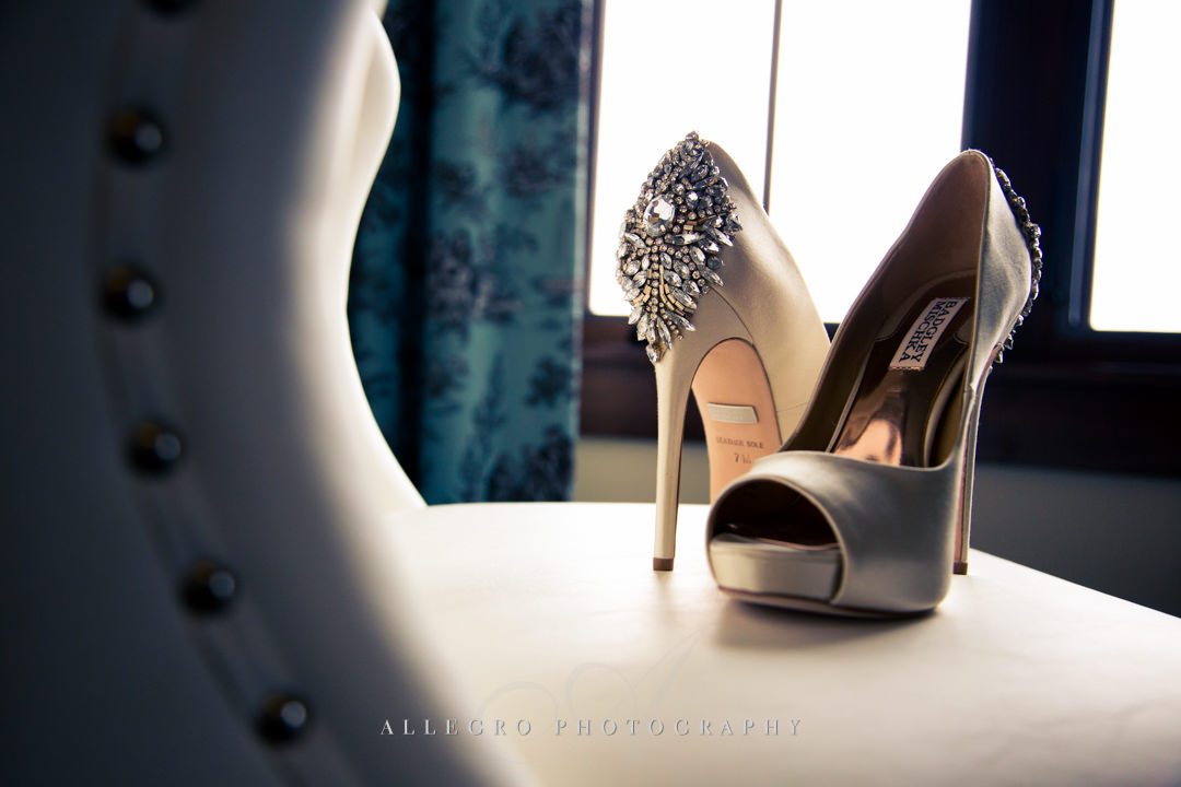 mirbeau inn & spa wedding shoes - photo by allegro photography