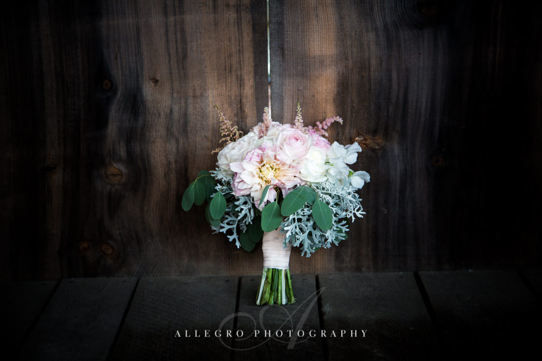 pink and green bouquet at mirbeau inn & spa - photo by allegro photography