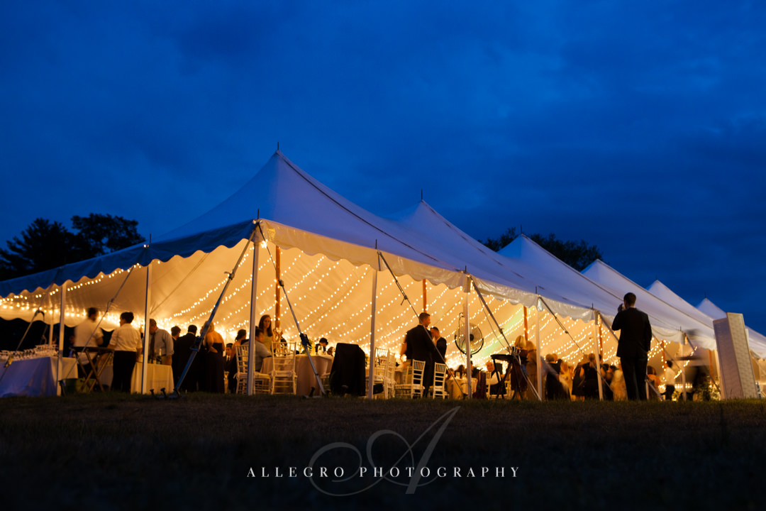 tent wedding at the pierce house - photo by allegro photography