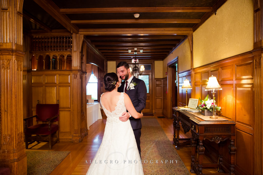 bride and groom at the stevens estate - photo by allegro photography