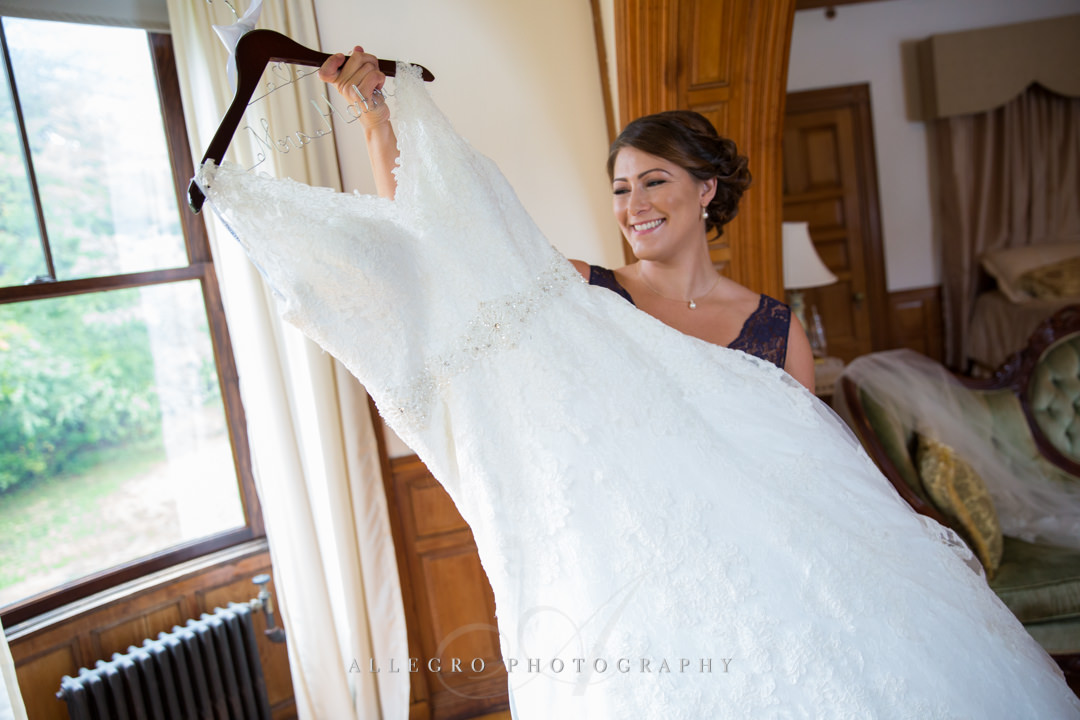 bride seeing her wedding dress at the stevens estate - photo by allegro photography