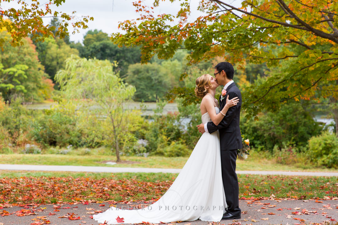 fall wedding portrait boston - photo by allegro photography