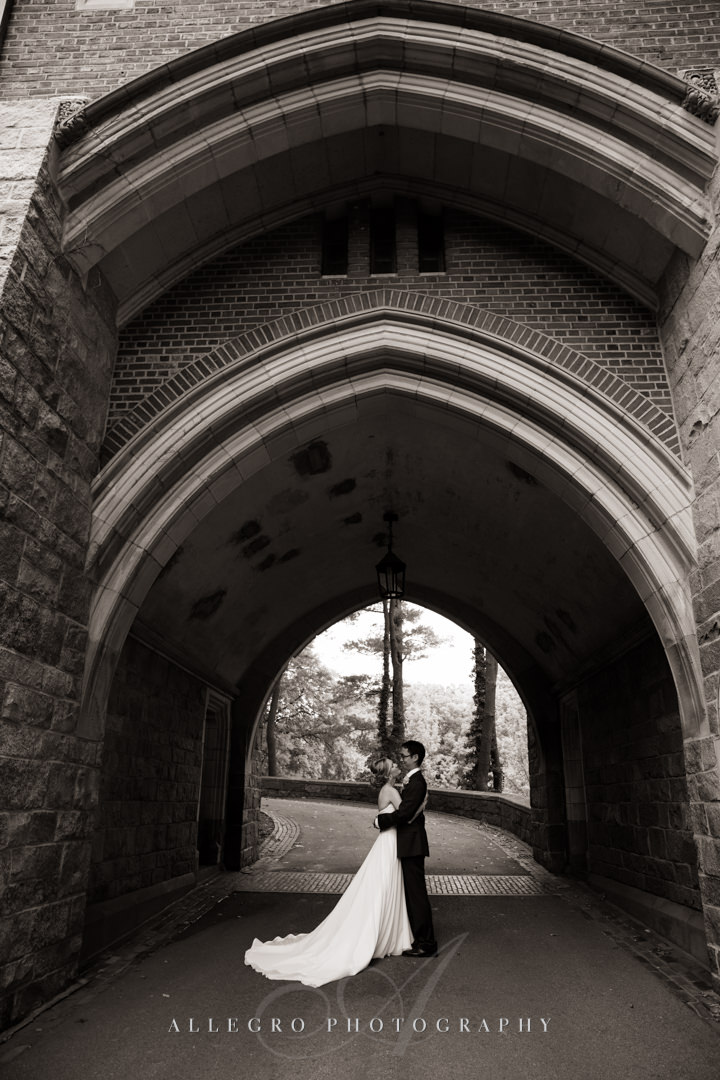 fall wellesley college wedding - photo by allegro photography