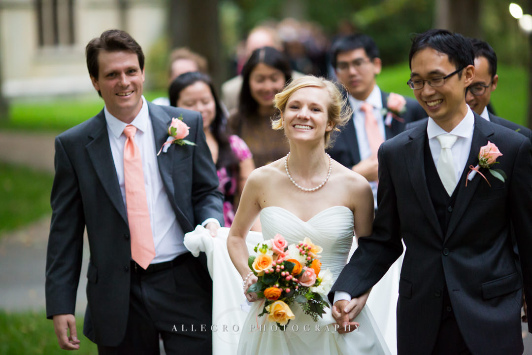 wedding party at wellesley college - photo by allegro photography