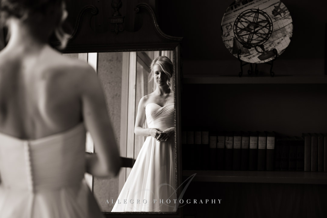 unique bridal portrait at the wellesley college club - photo by allegro photography