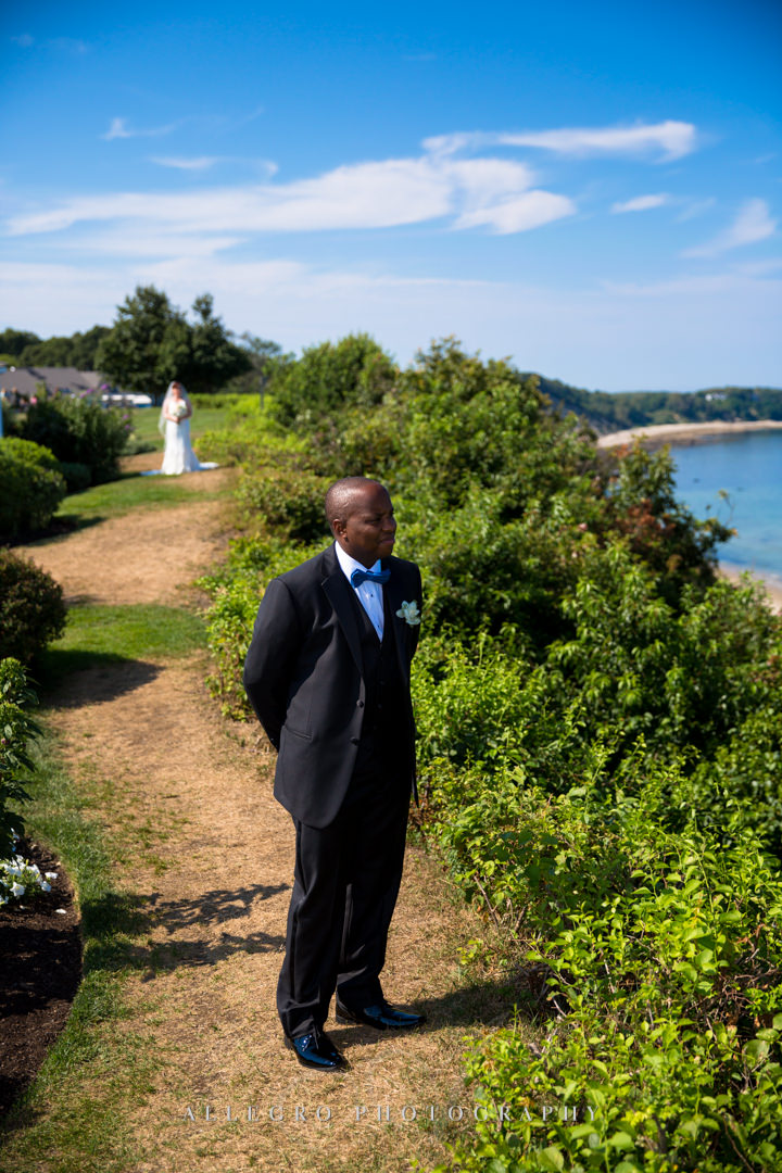 white cliffs country club grooms first look - photo by allegro photography