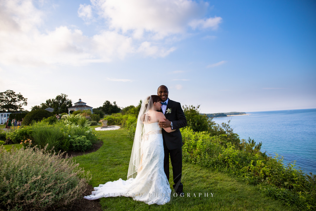 white cliffs country club wedding portrait - photo by allegro photography