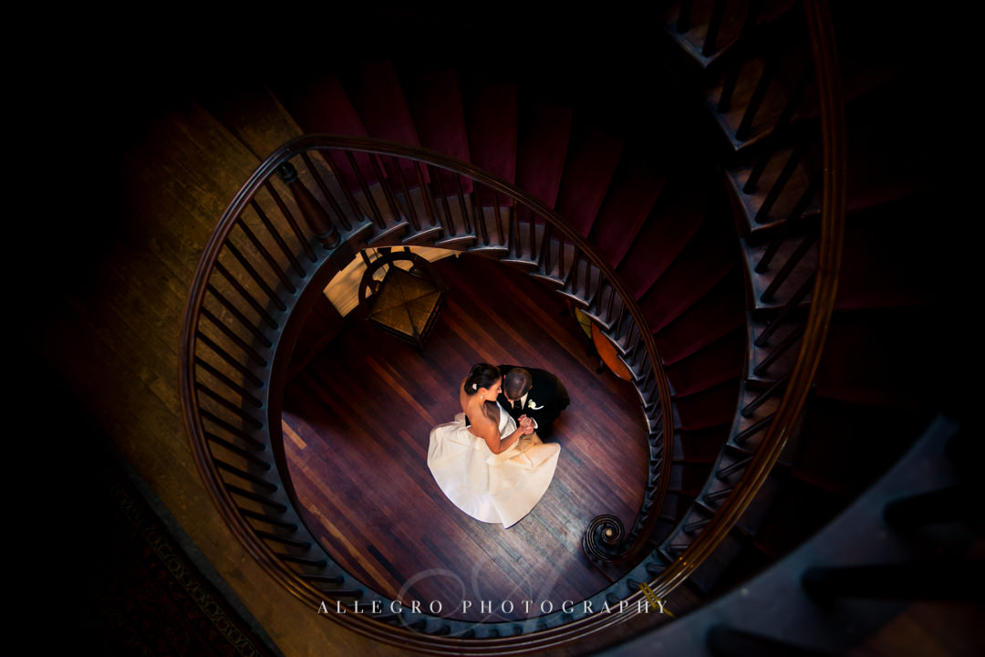 unique wedding portrait linden place - photographed by allegro photography